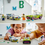 LEGO City Car Chase med polisbil och muskelbil, leksakståg med 2 racerbilar, polispresent för barn, pojkar och flickor från 6 år, set med polis och minifigurer Ganovin 60415 Byggset Besuche den LEGO-Store