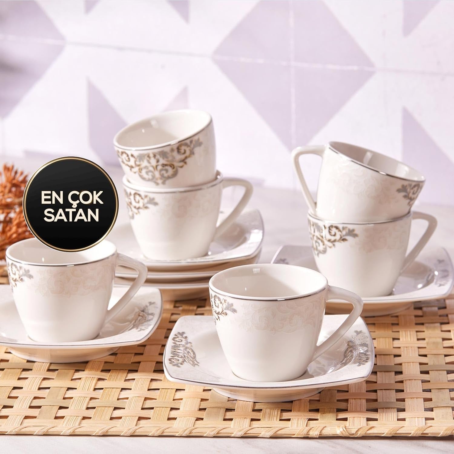 KARACA Nazende Espressokoppset i porslin - 80 ml turkiska kaffekoppar med fat, 12 delar modern kaffeservering med 6 kaffekoppar och 6 fat, mockakoppar - vit