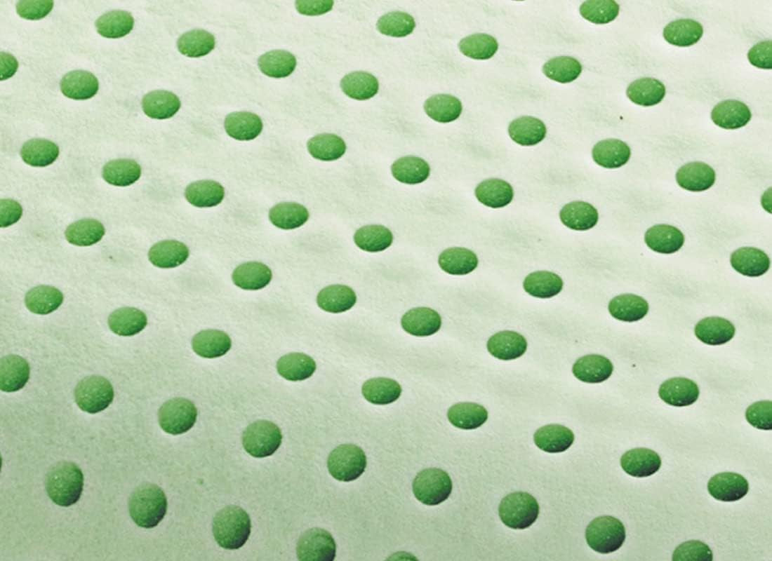 Marcapiuma memory foam kudde, grön, naturlig, med örter, 2 stycken Standardkuddar Naty Shop