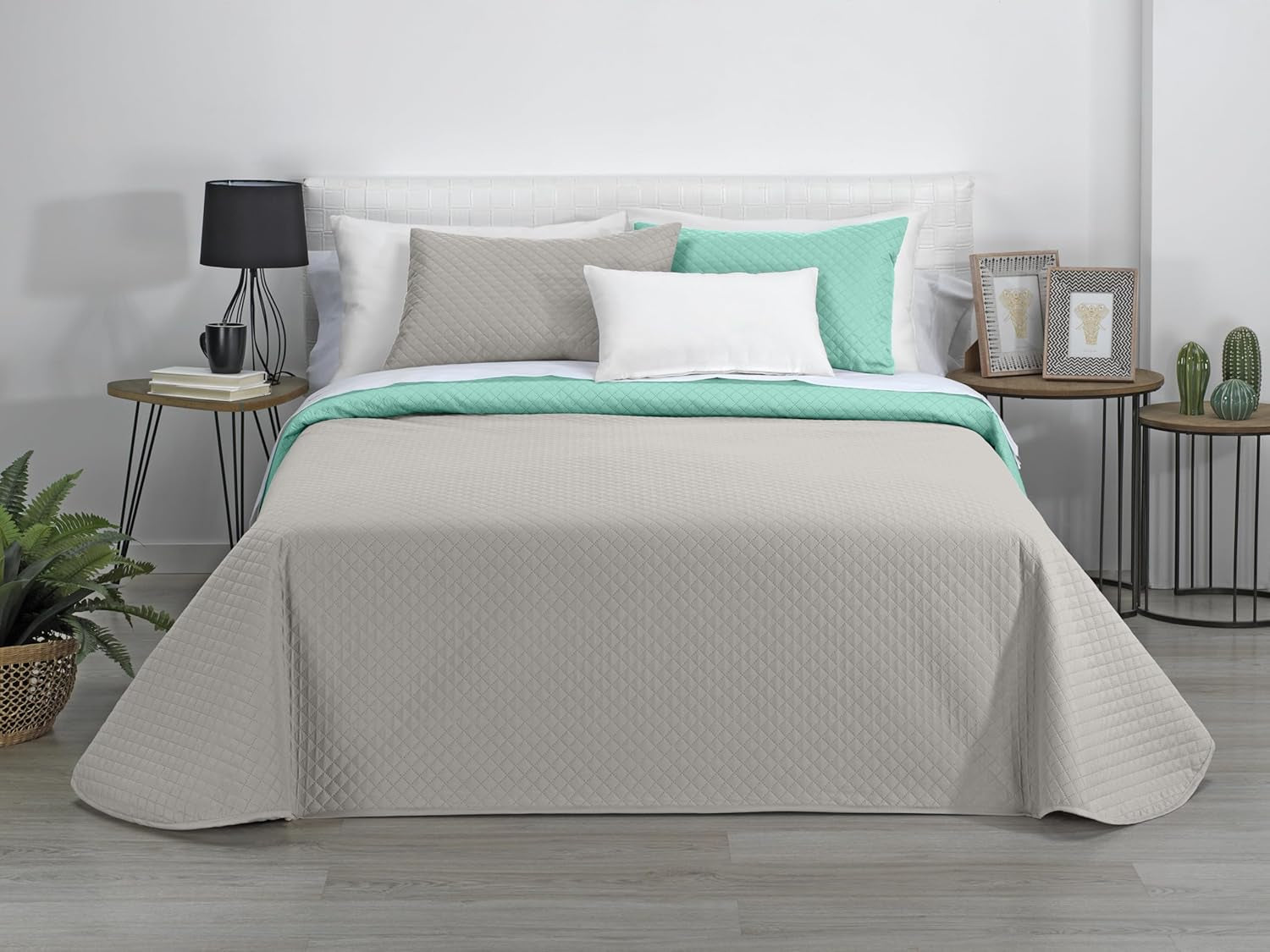AVA | Vändbart täcke | För alla årstider | Färg - Beige/Turkos | För säng 180 Cm. (270 X 270 Cm. Ancho X Alto) | Quiltat täcke Quilt och täcken Naty Shop
