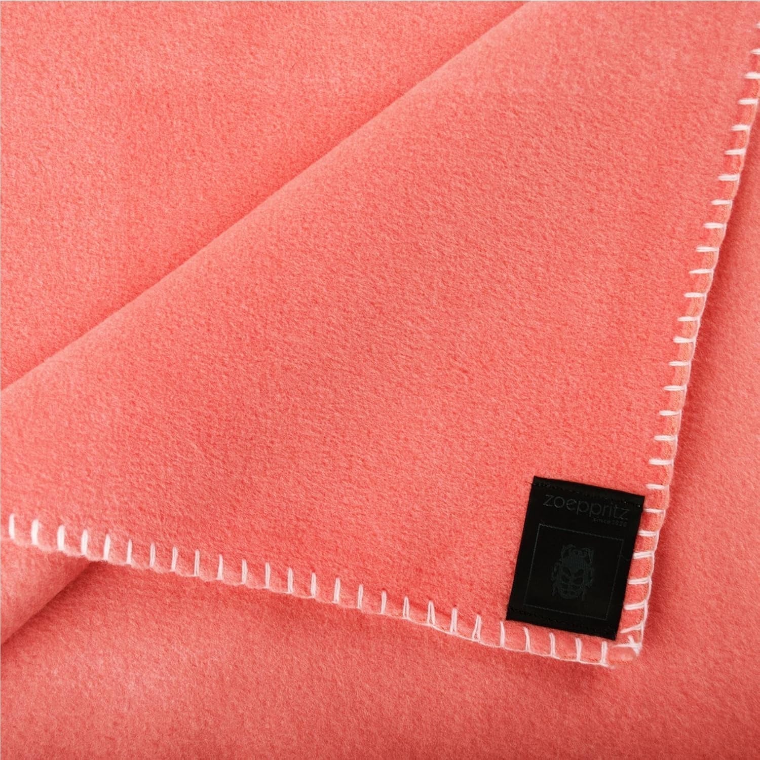 Zoepritz filt i färg: Röd, Tillverkad av 65% Polyester, 35% Viskos, Storlek: 160X200 Cm, 103291-235-160X200 Zoepritz Sängar och filtar sedan 1828