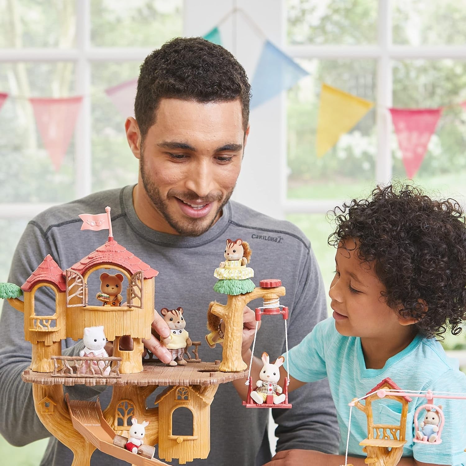 Sylvanian Families 5494 Trädkoja med äventyr - Dollhouse-lekset
