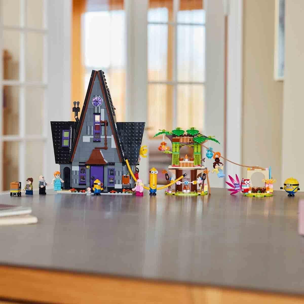 LEGO I - Simply Incorrigible 4 Gru's and Minions' Family Villa I - Simply Incorrigible 4 Filmlekset Barnleksakspresent för pojkar och flickor 8 år och uppåt 75583 Byggset Beuche den LEGO-Store