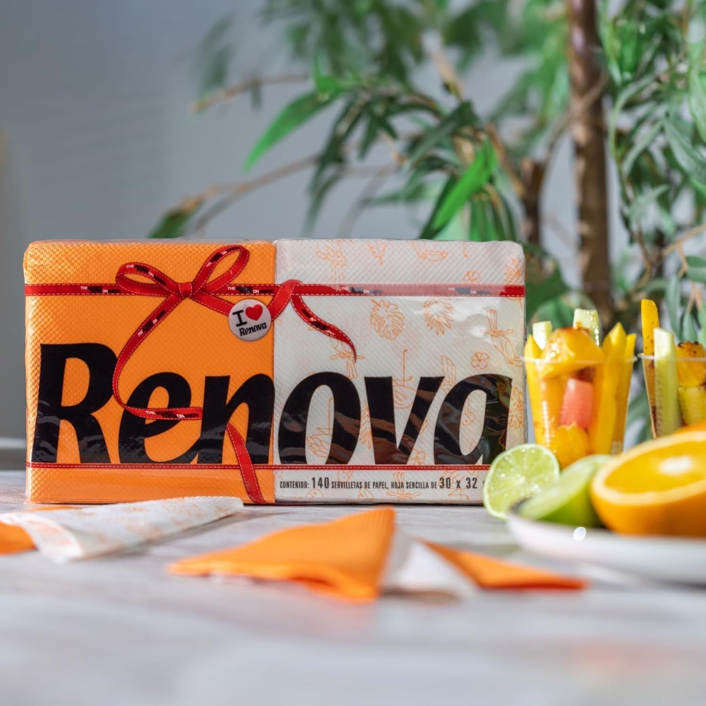 Renova Red Label pappersservetter, 140 servetter, halvvit, dekorerad, halvfärgad, standardstorlek
