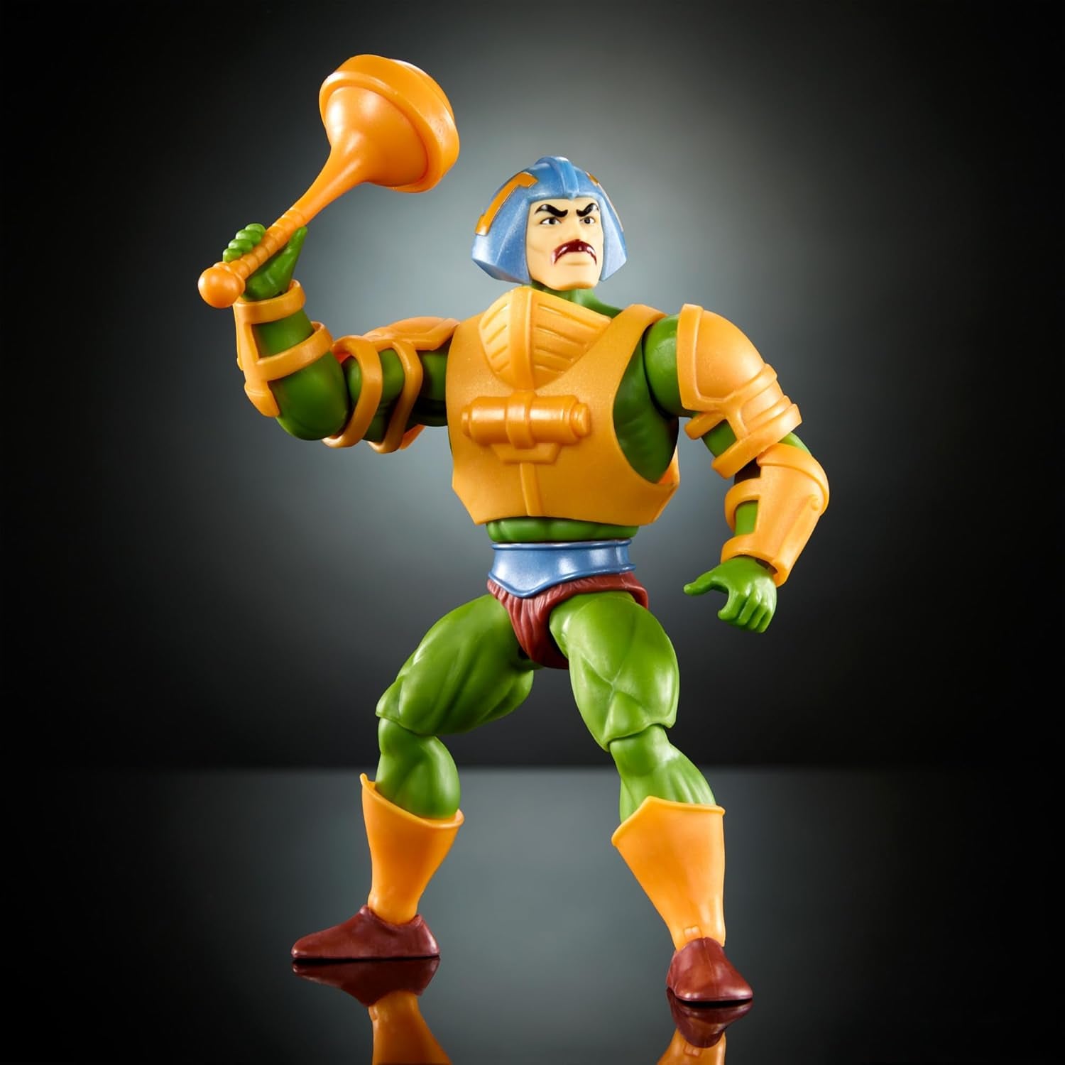 Masters of the Universe Origins Toy, Man-At-Arms Duncan Actionfigur från Cartoon Collection, Höjd ca. 14 cm, hjälte med avtagbar rustning och tillbehör, HYD25 Actionfigurer Naty Shop