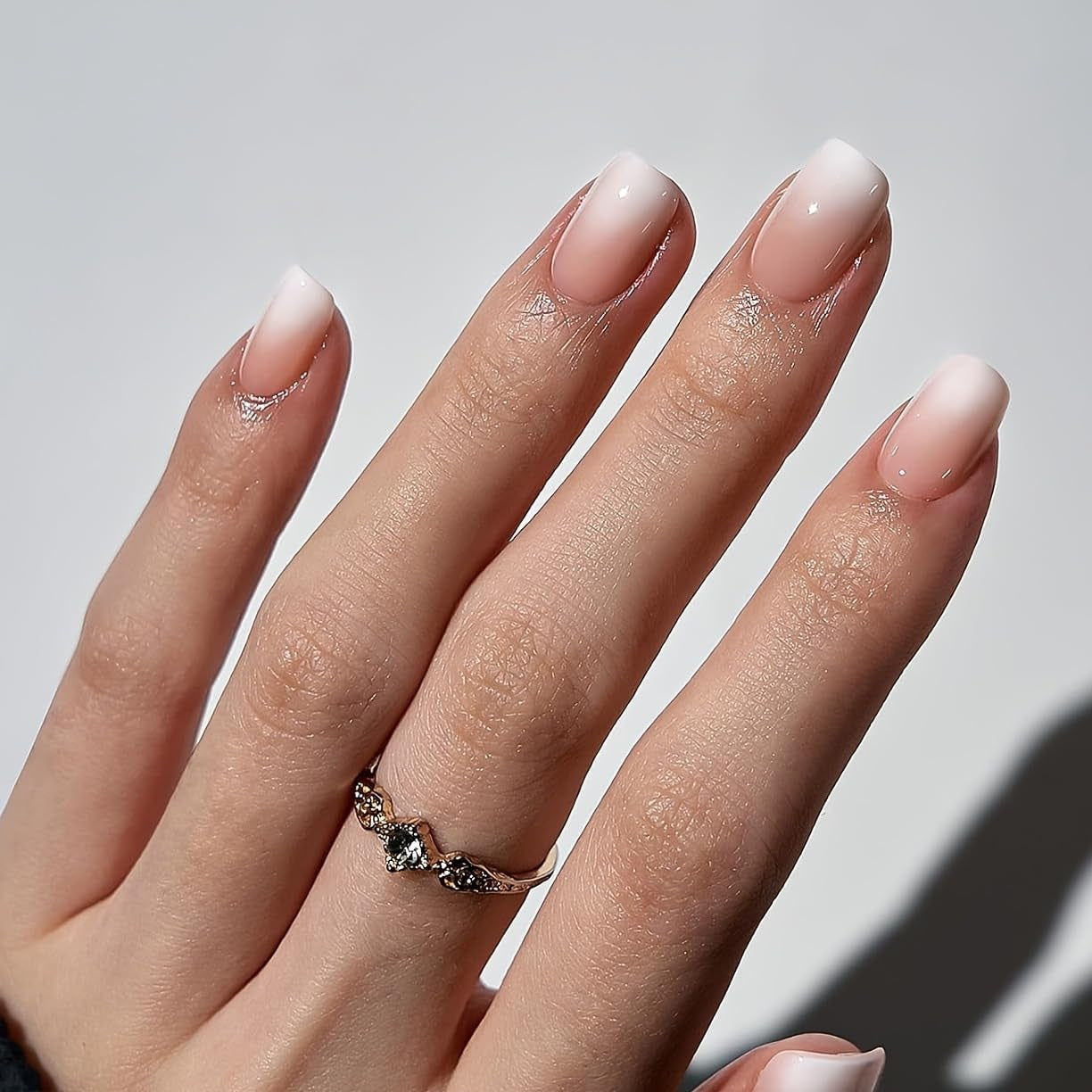 Självhäftande lösnaglar set - franska lösnaglar - 24 delar Kort fyrkantig design Vit Rosa Gradient Konstgjorda Naglar Ballerina Manikyr (Kort Rosa Gradient)