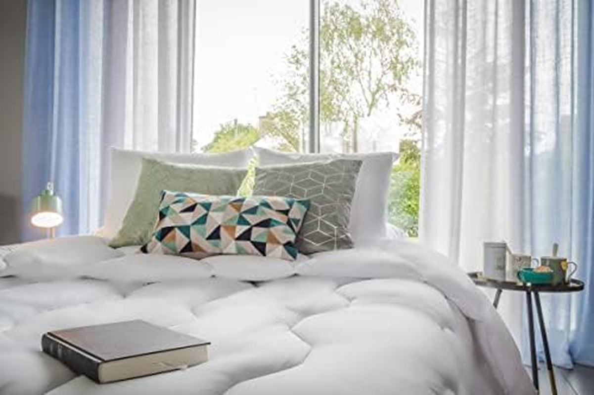 Blanrève - Aerelle Blue Duvet - Ultramjukt - fluffigt och skönt - för dubbelsäng - ekologisk - komfortfiber som är bra för haven 240 X 220 Cm Täcken och täcken Naty Shop
