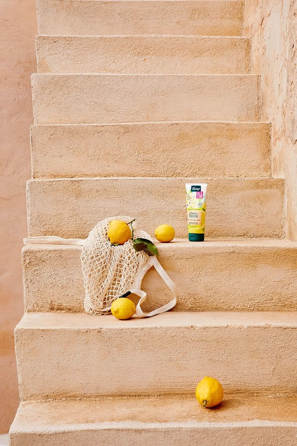 Kneipp Aroma, fuktgivande duschgel, 200 ml Dusch och bad Naty Shop