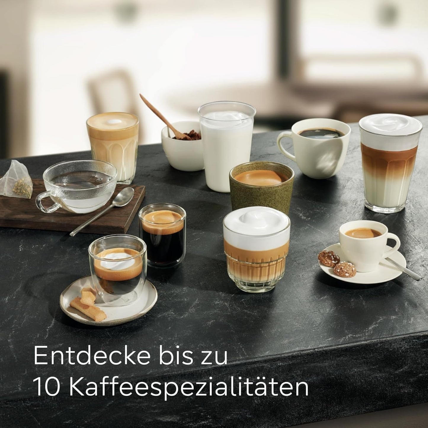 Siemens EQ500 helautomatisk espressomaskin TQ513D01, många kaffespecialiteter, mjölkskummare, integrerad mjölkbehållare, automatisk ångrengöring, 1500 W, naturligt ljus silver/piano svart