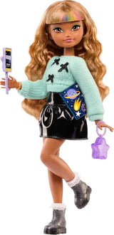 Barbie Dream Besties docka och tillbehör, Zia modedocka med avtagbara arrangemang och vågigt brunt hår, 7-delad hår och måne, JGG36
