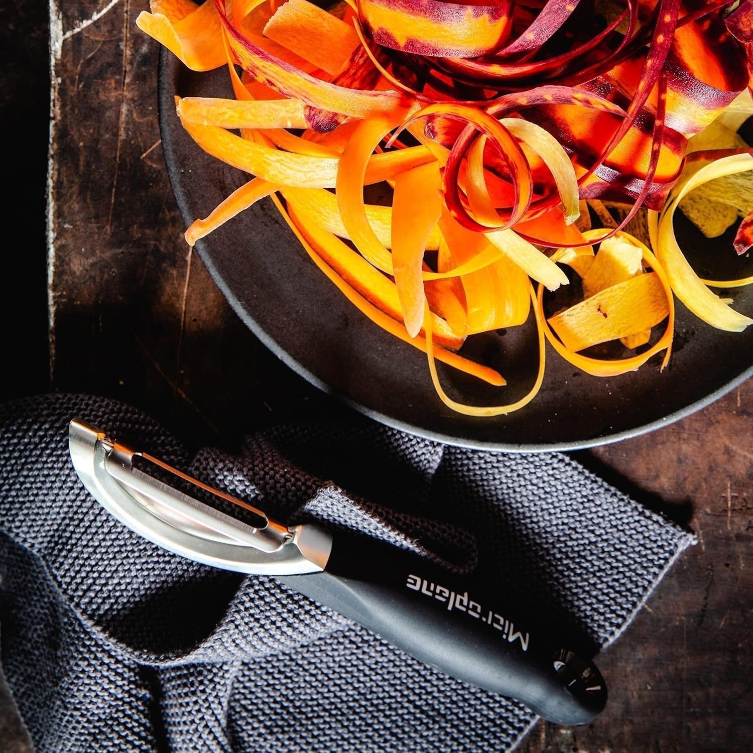 Naty Shop Microplane Professional Double Blade Rostfritt Stål Ambidextrous Skalare