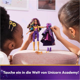 Unicorn Academy Deluxe Masked Ball Sophia - 24 cm docka från den populära Netflix-serien med 2 outfits, klassisk utklädning och rollspel, ålder 4+ Naty Shop Dolls