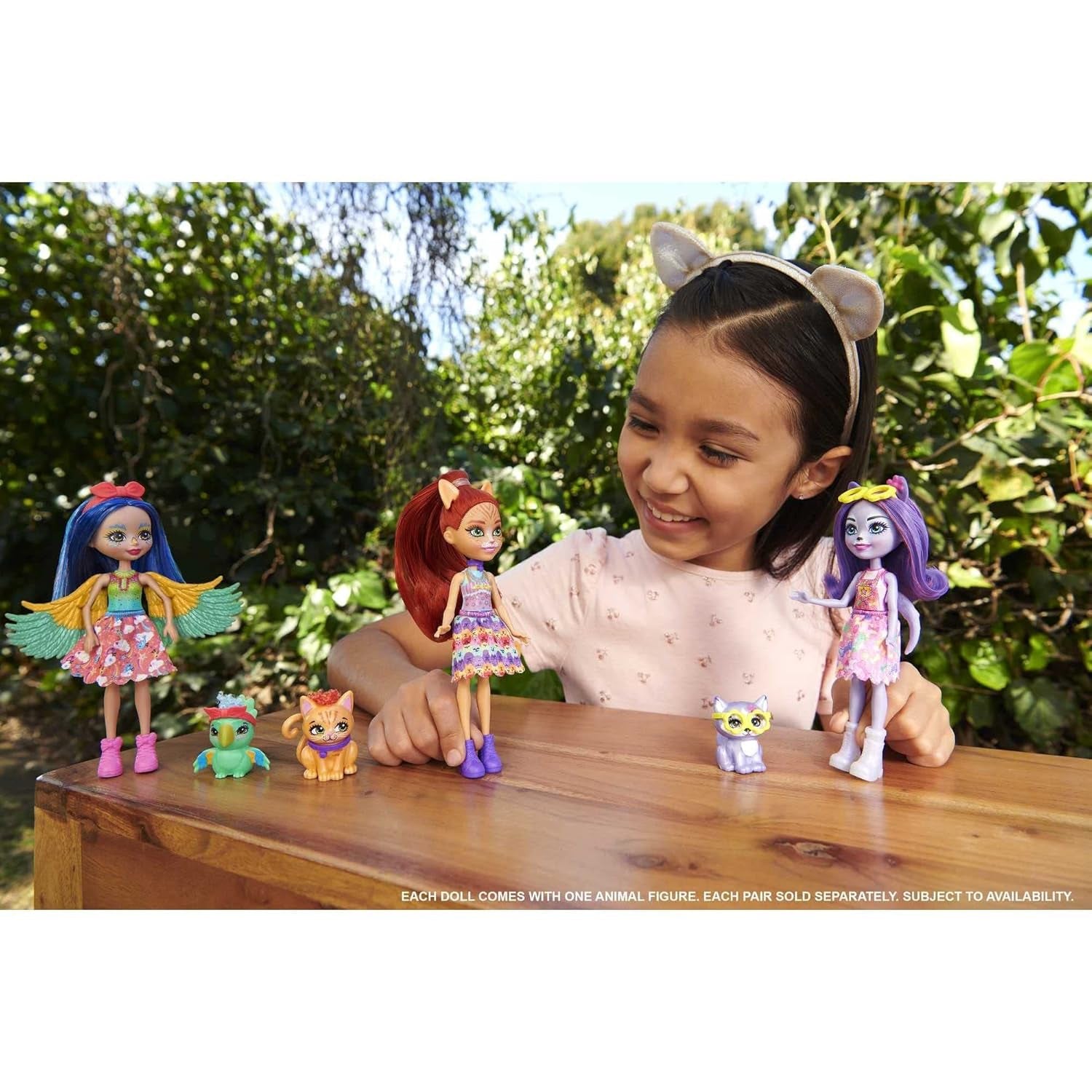 Enchantimals HHB90 - Hadley Husky Doll (Ca 15 cm) och slädhundsdjurfigur, liten docka med avtagbar kjol och tillbehör, bra present för barn från 4 år och uppåt