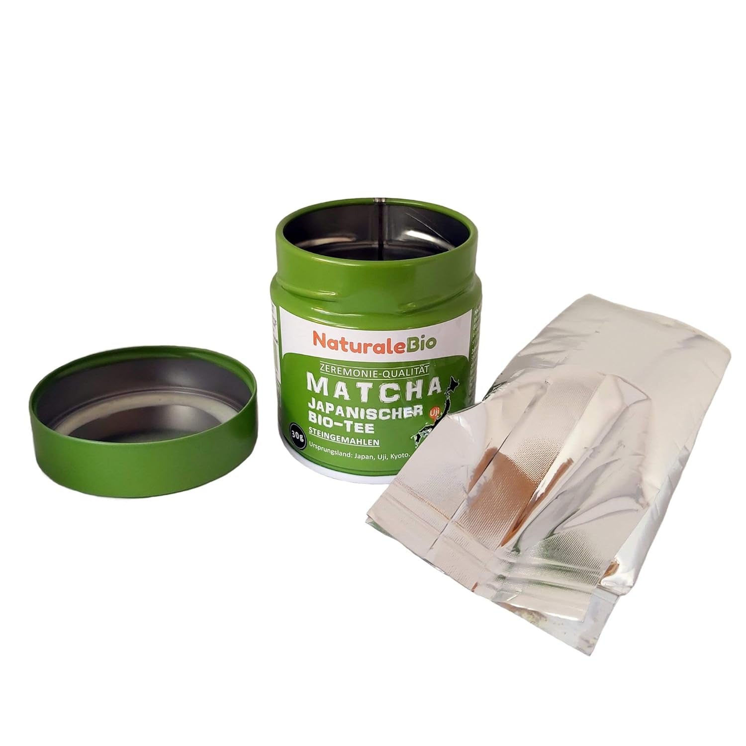 Naturalebio Ceremonial Grade Matcha Tea Powder Original grönt te från Japan. Matcha grönt tepulver av ceremoniell kvalitet tillverkat i Uji, Kyoto. Perfekt för att dricka, laga mat och latte. Kartong med 30 g.