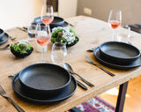 MÄSER 934064 Modern vintage servisset för 2, morisk design med matt glasyr, 8-delad middagsservering, högkvalitativa keramiska tallrikar och skålar, stengods, svart