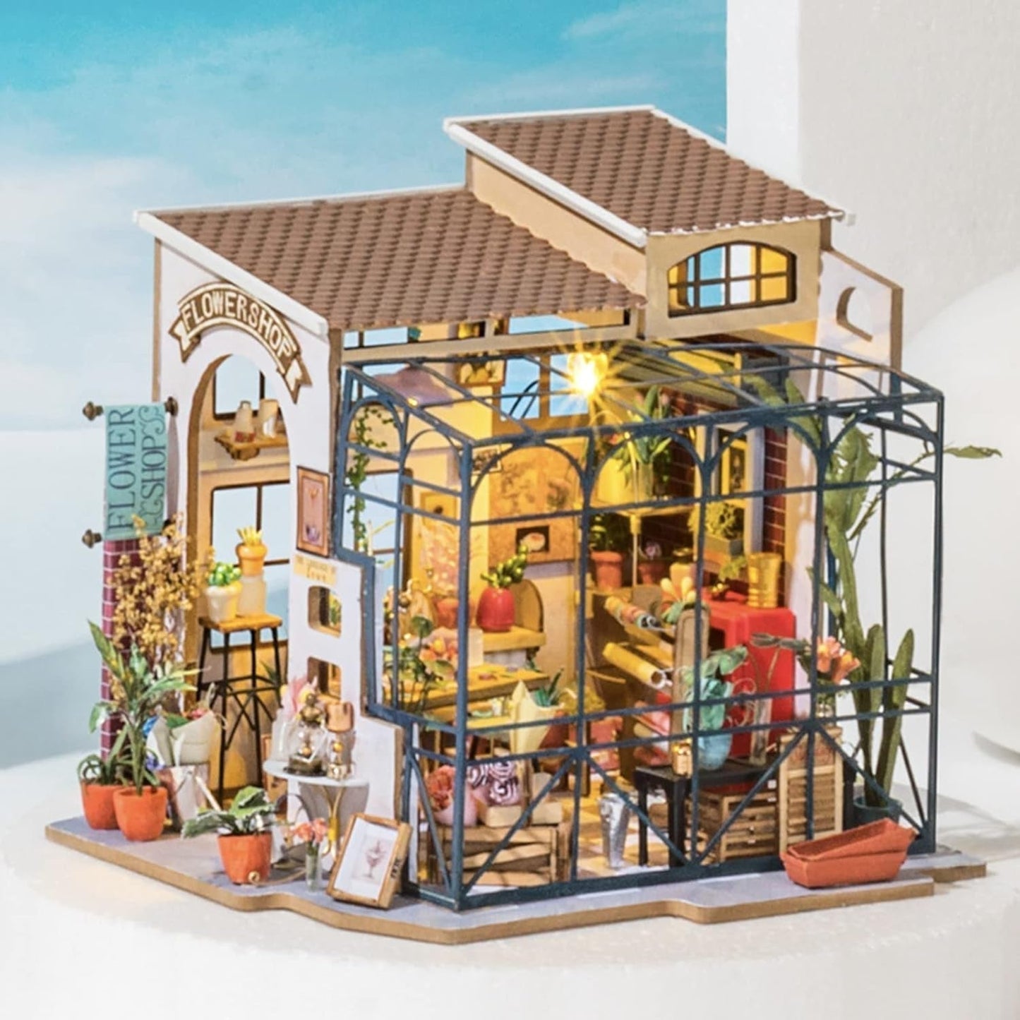 Robotime DG145 Rolife Emily's Flower Shop Miniatyr dockhus Tillverkat av trä, metall, tyg och kartong, Mått: 22 X 15 X 17 Cm, Naty Shop dockhus