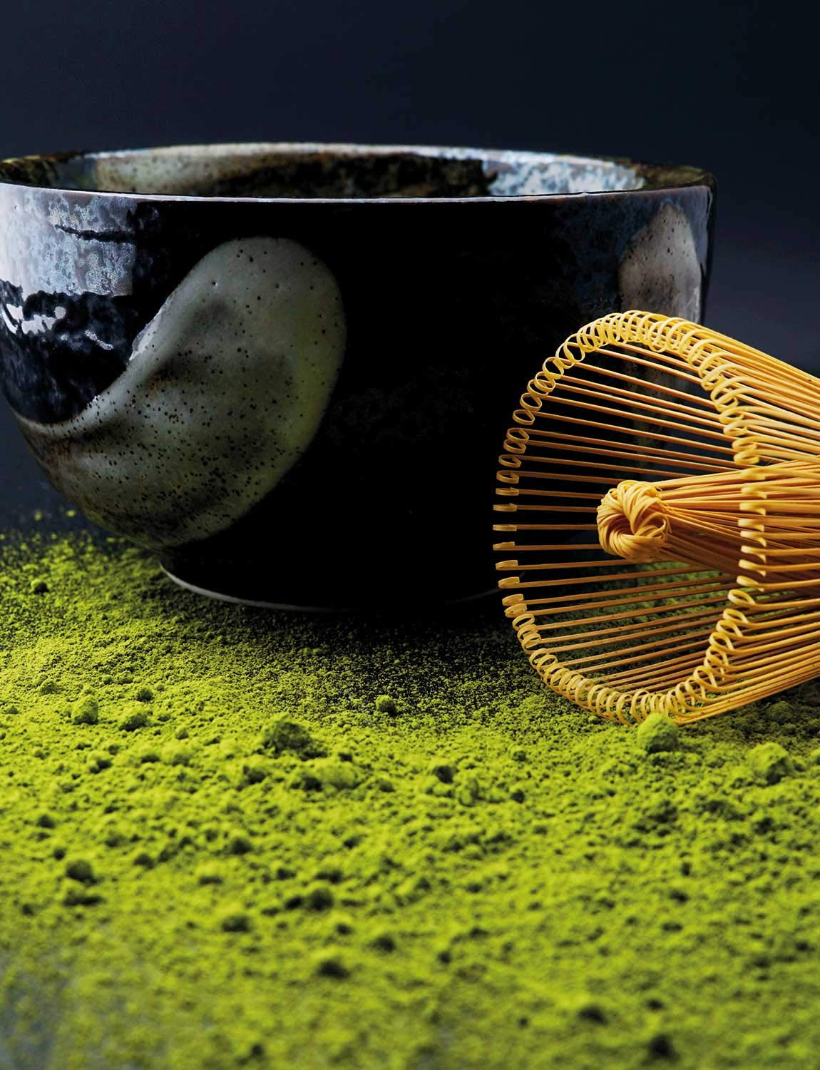 Ekologisk premiummatcha från Japan, ceremoniell kvalitet, fri från bekämpningsmedel, extra fint pulver i 30 g låda, intensiv och delikat smak av grönt te, lämplig för latte, smoothie, ceremoniell kvalitet