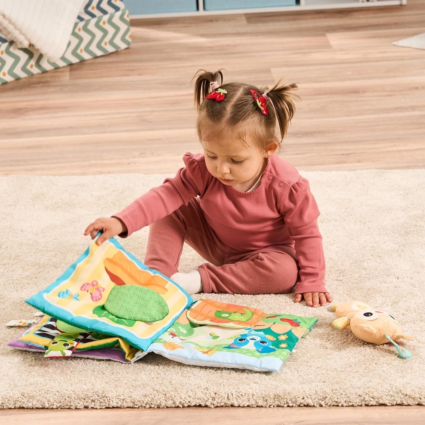 VTech Baby My big plyschbok - Känn och känn bok/bok med musik och ljud - Tygbok med rörliga element - Leksak för motoriska och sensoriska färdigheter - För bebisar och barn i åldern 3-24 månader Bebe Naty Shop Toys