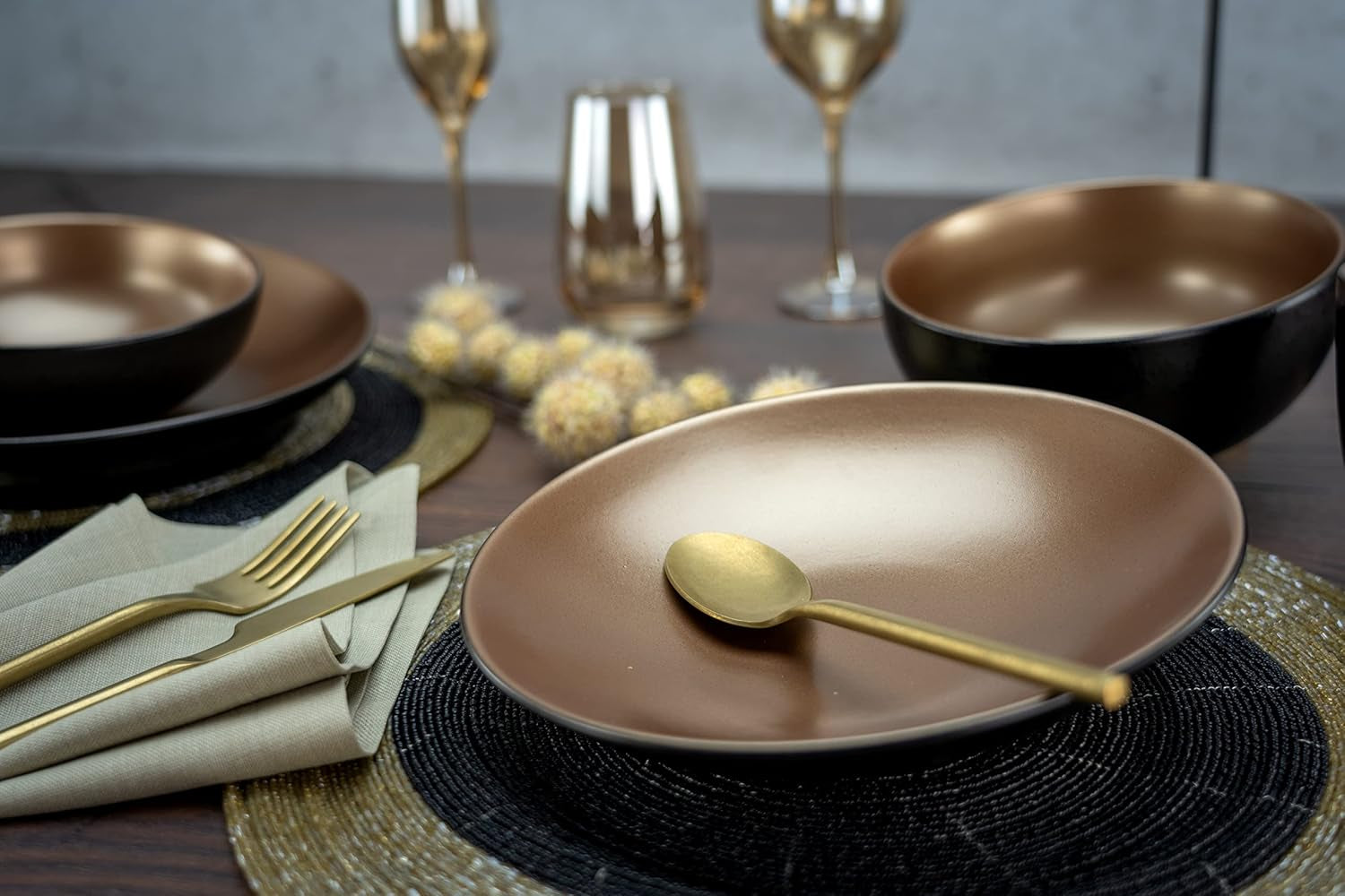 CreaTable, 23598, GLAMOR-serien - guld, 16-delat servisset, porslinskombinationsservice, diskmaskin och mikrovågssäker, kvalitetstillverkning