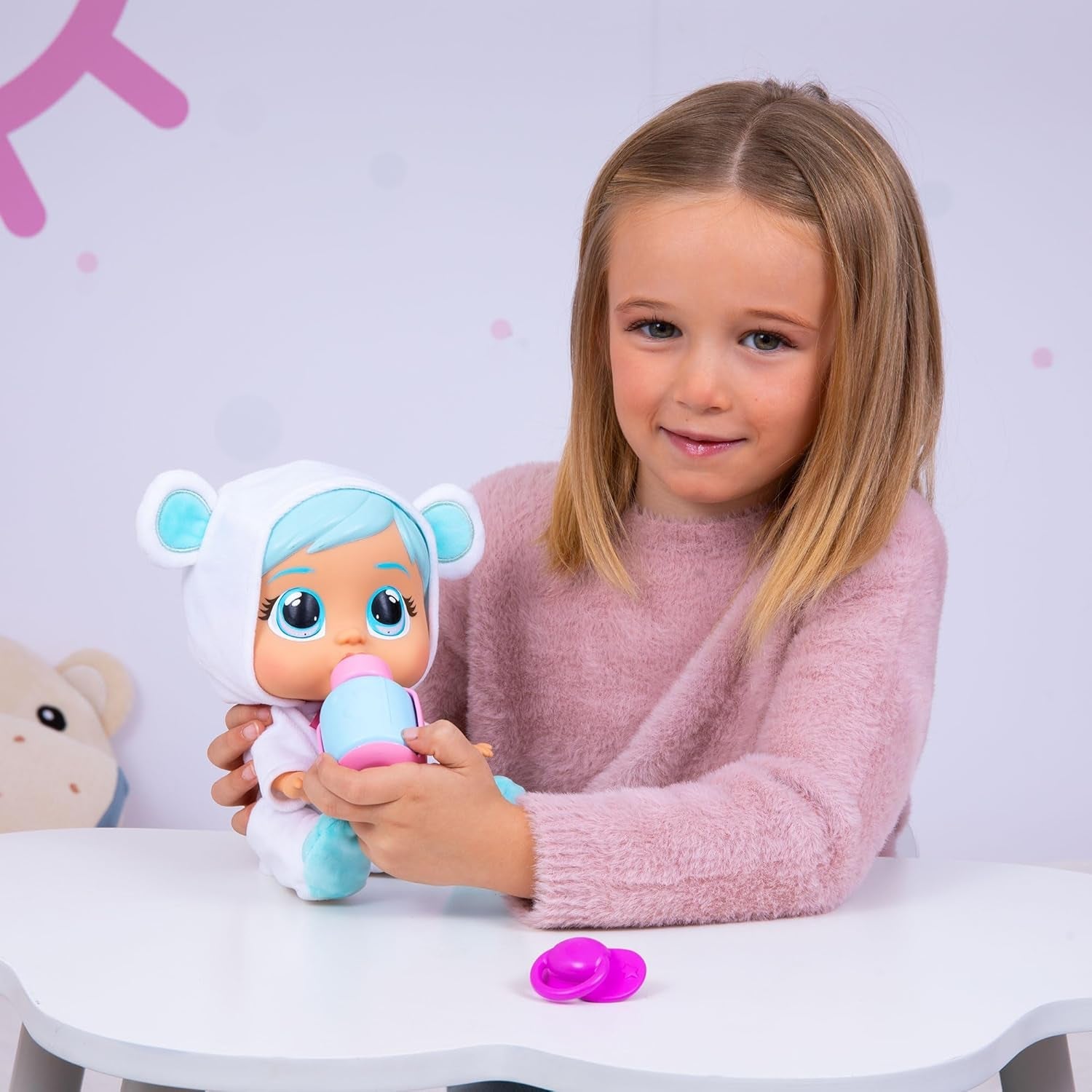 Cry Babies Loving Care Kristal Doll, Kristal Loving Care Baby Doll med 3 tillbehör för Doctor Play, Nursing Care, Crying with Real Tears, Toy for 18 Months Baby