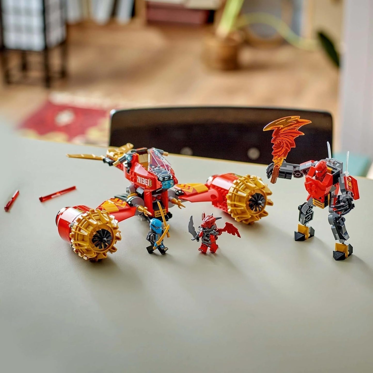 LEGO NINJAGO Kai's Storm Rider Mech - Flygande motorcykelleksak med 3 minifigurer - Mek med rörligt huvud, armar och ben - Byggleksak - Present till pojkar och flickor i åldern 7+ 71830 Byggset Besuche den LEGO-Store