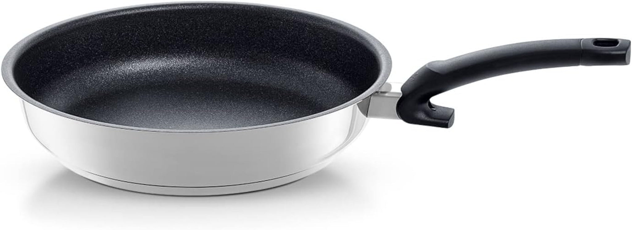 Fissler Adamant Premium, panna i rostfritt stål, non-stick, reptålig - Induktionsgrytor och stekpannor Naty Shop