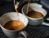 Espresso N°10 från Coffee858 - Stark och kryddig espressoblandning, bestående av 70% Arabicabönor från Brasilien och 30% Robusta (1000g)