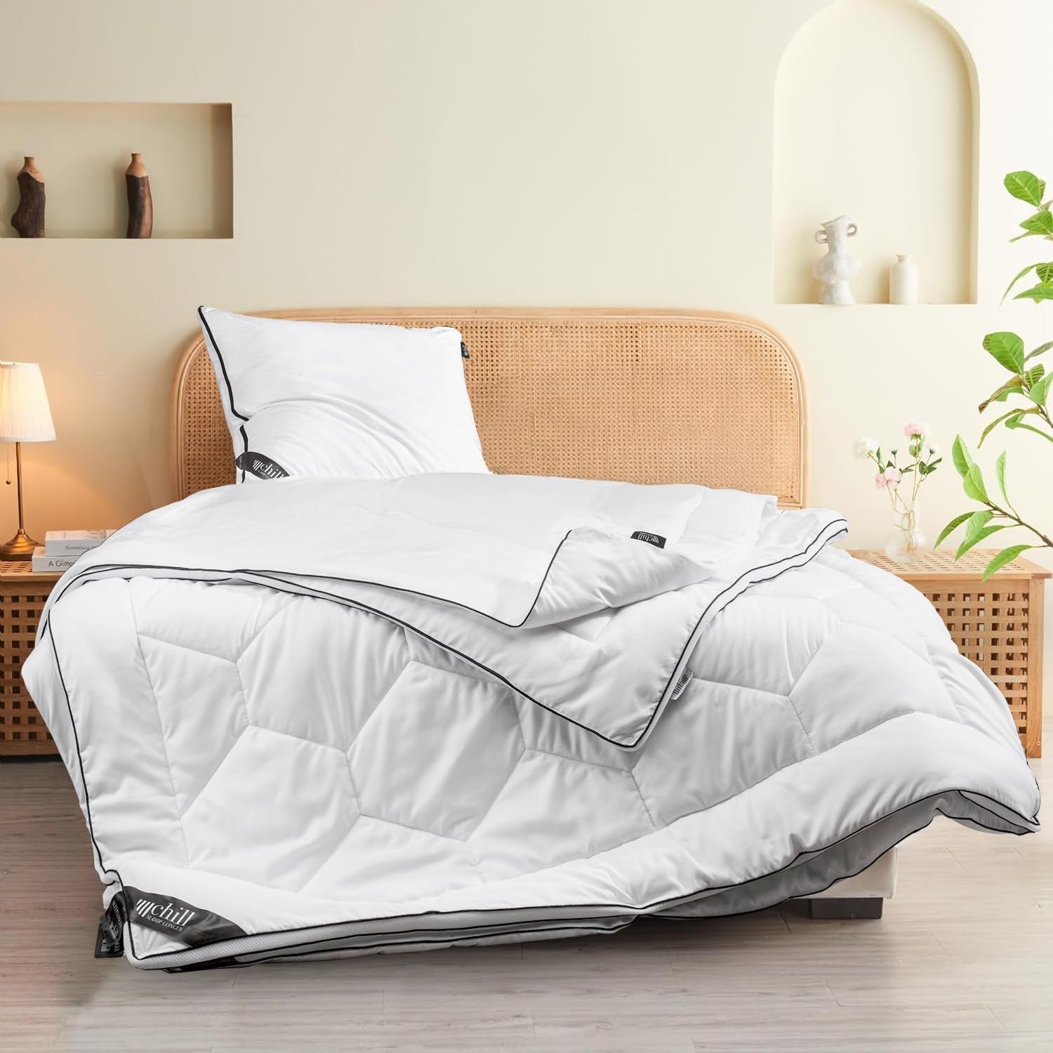 4 Seasons Quilt 135X200-2 i 1 All-Season Quilt 135X200 - Andningsbart, tvättbart och veganskt täcke - Duotäcke med komfortband för att sova - 500G & 700G fyllnadstäcken och täcken Naty Shop