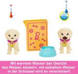 Adoption Barbie Puppy - Docka och 2 valpar, med adoptionscertifikat, färgbyteseffekt, bur och tillbehör, för barn från 3 år och uppåt, 86 HKD
