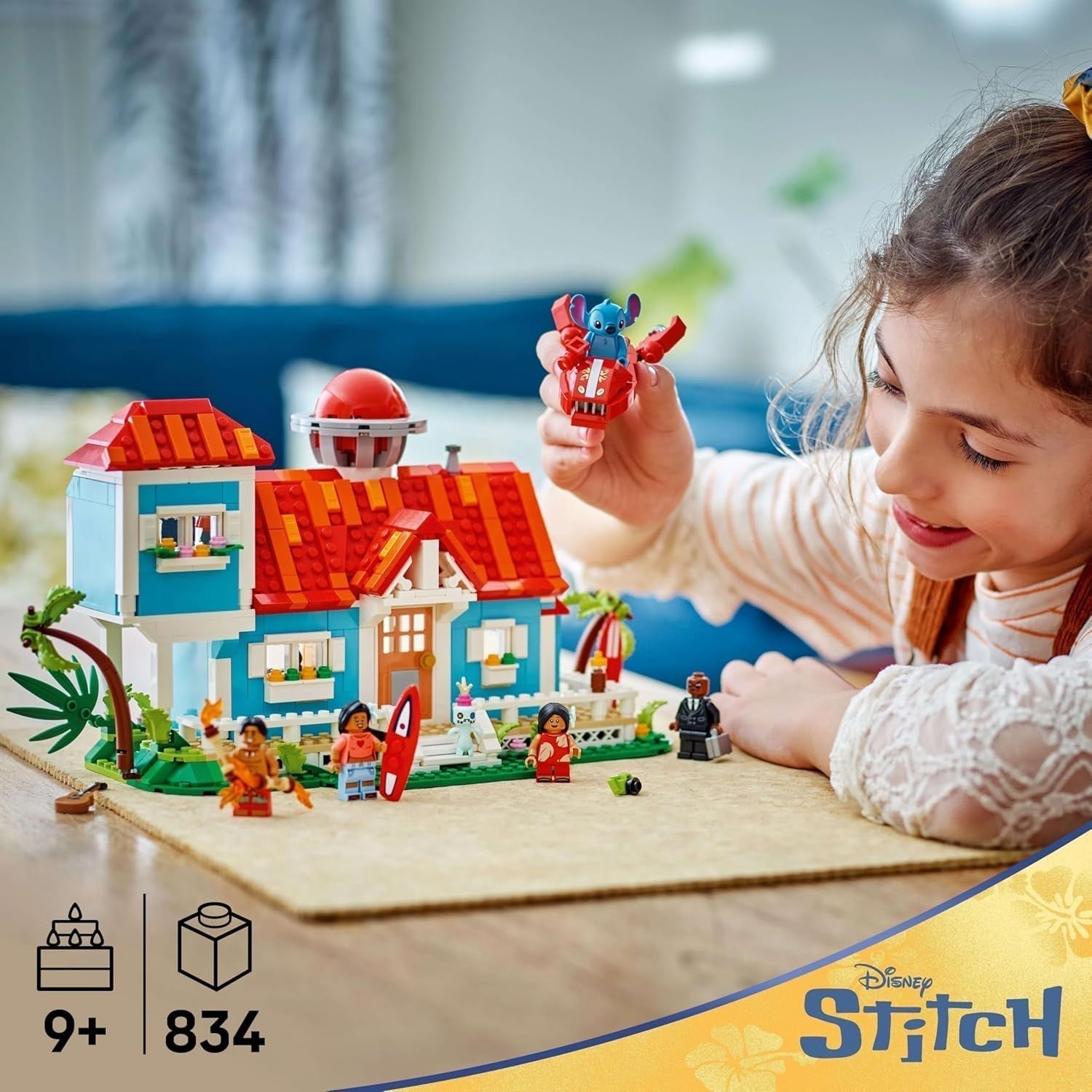 LEGO Ç€ Disney Beach House från "Lilo and Stitch" - Byggbar leksak med 6 rum, observatorium, rymdskepp och 5 minifigurer - födelsedagspresent för flickor och pojkar 9+ och fans 43268 Besuche den LEGO-Store byggset