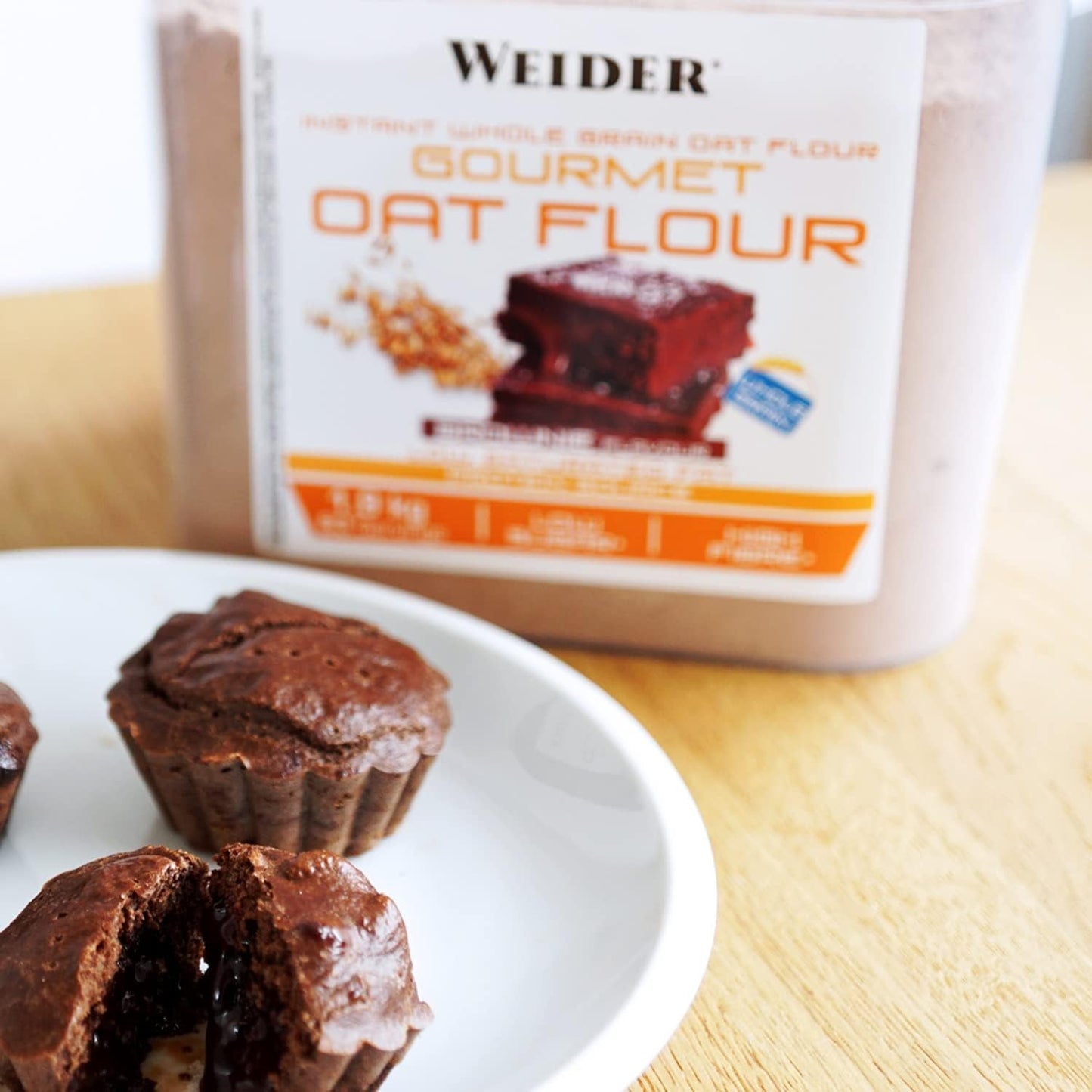 Weider Gourmet Oatmeal (1,9 kg) browniesmak. Fullkorns havregryn. Proteinkälla med låg sockerhalt.