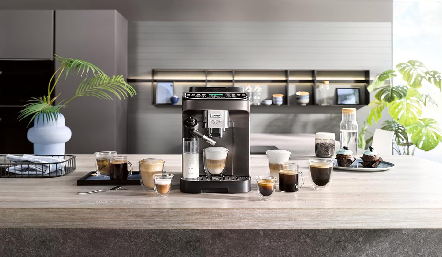 De'Longhi Magnifica Evo Next - Perfetto helautomatisk espressor med LatteCrema mjölkskummare, 13 One-Touch-drycker, kaffe- och cappuccinobryggare, färgpekskärm, titan (ECAM312.80.TB)