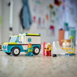 LEGO City Ambulans och Snowboardåkare, Ambulanslekset med leksaksbil och 2 minifigurer, Snowboardåkare och Paramedic Figur, fantasifull present till pojkar och flickor från 4 år 60403 Byggset Besuche den LEGO-Store