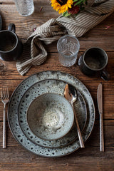 MÄSER Carellia frukostset 12 delar - keramik från Portugal - reaktiv glasyr - 4 desserttallrikar 23 cm, 4 skålar 15 cm, 4 kaffemuggar 430 ml - tål diskmaskin och mikrovågsugn, grå