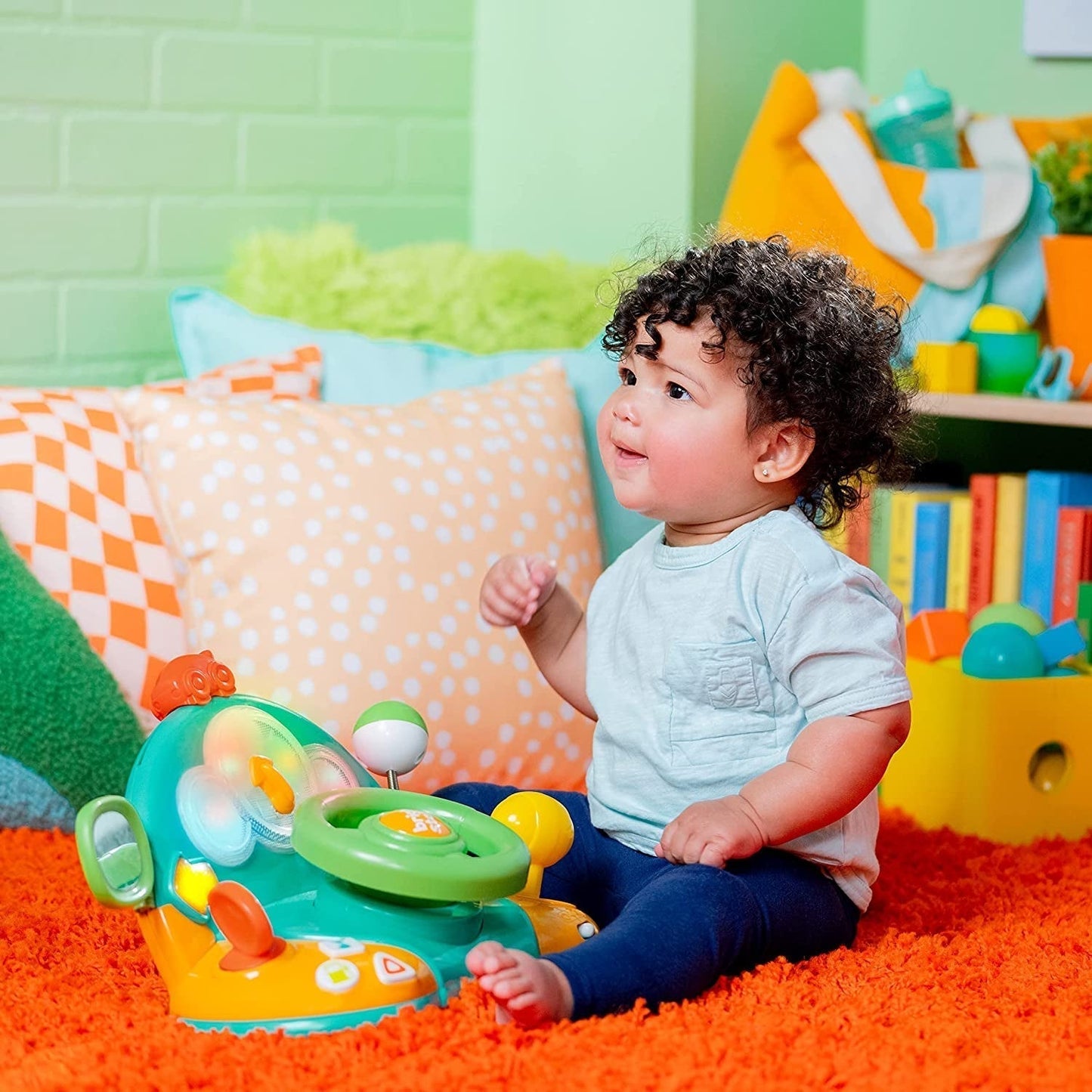 Bright Starts, leksaksratt, Lights & Colors Driver, med musik, billjud, blinkers, växelspak och mer Bebe Naty Shop Toys