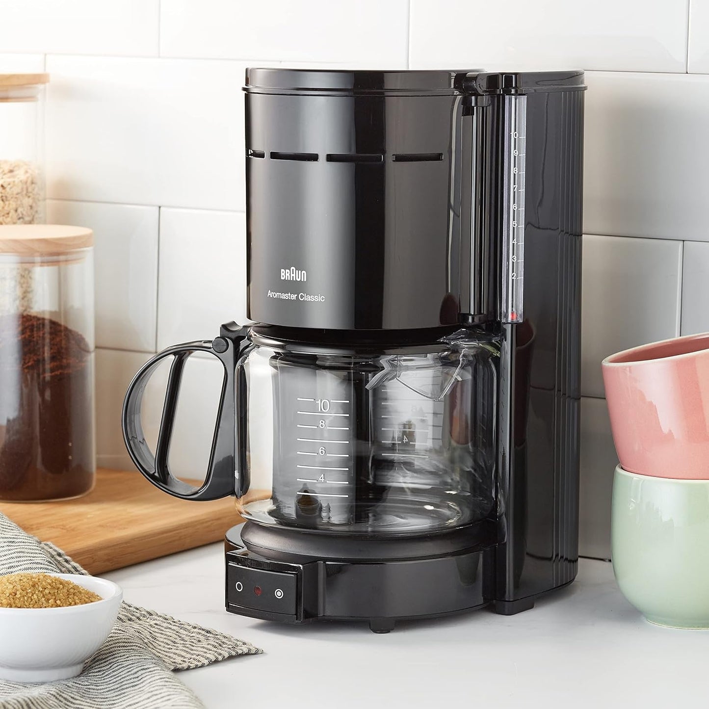 Braun KF 47 BK espressomaskin - Espressomaskin med filter och glaskaraff för klassiskt filterkaffe, aromatiskt kaffe tack vare OptiBrew-systemet, anti-droppsystem, automatisk avstängning, svart
