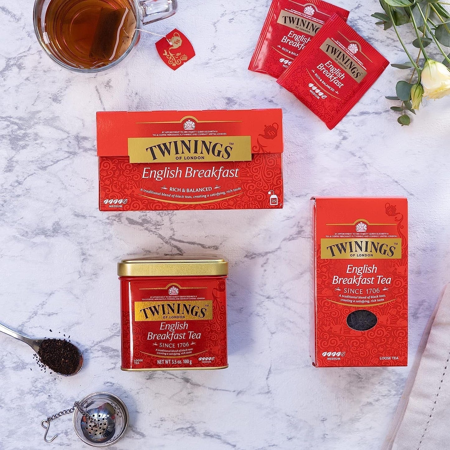 Twinings English Breakfast Tea Loose Black Tea in Tea Box Starkt svart te från högkvalitativa teblad plockade från de bästa teplantagen i Sri Lanka och Indien G, neutralt, 100 gram