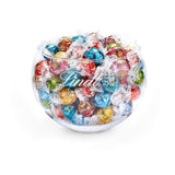 Chokladmix LINDOR | 1371 g | Ca. 109 bollar: Mjölkchoklad och LINDOR bollar med jordgubbsgrädde | 1 kg påse, ca. 80 chokladbollar vit choklad med jordgubbsgrädde