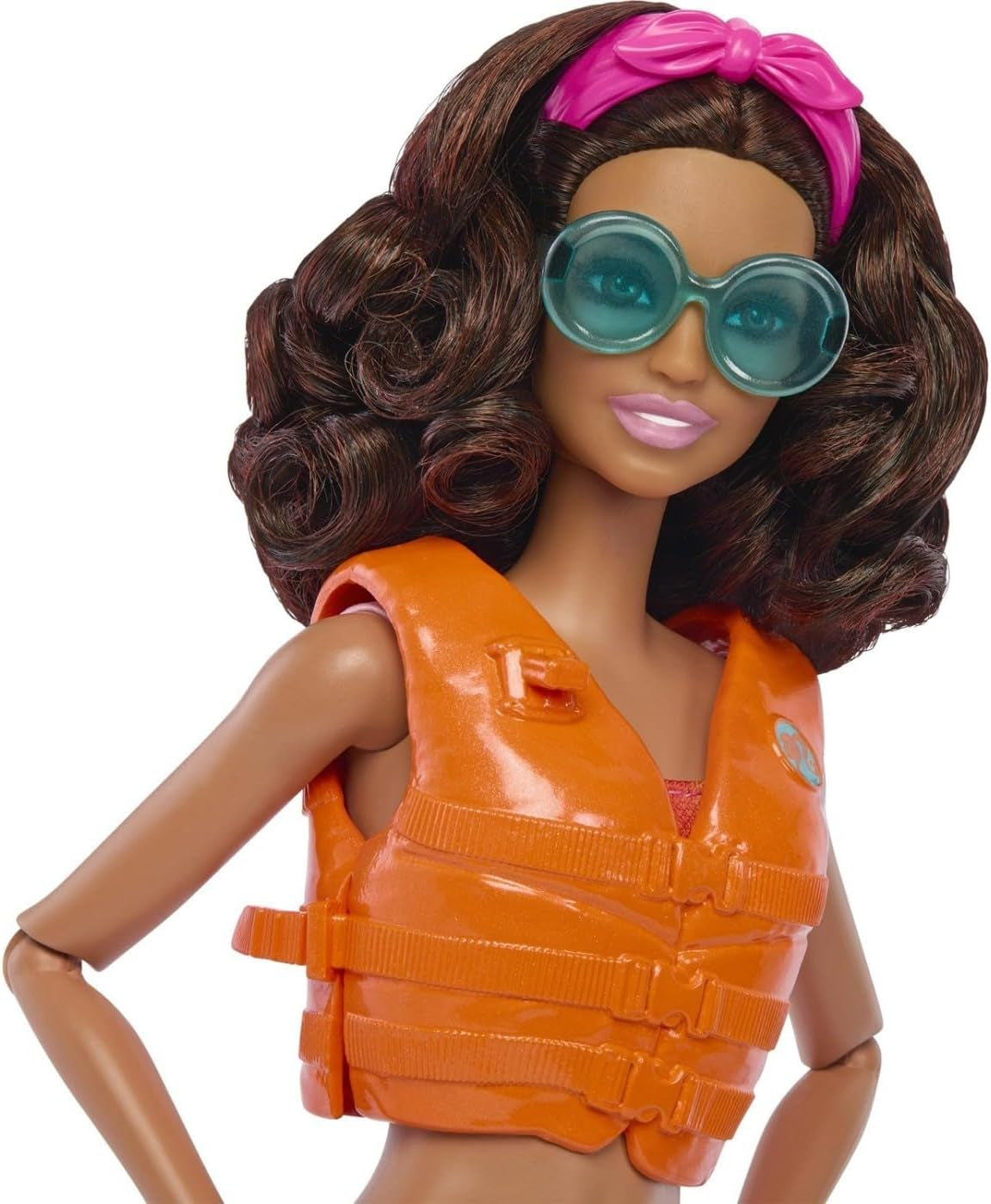 Barbie Surfer Doll med surfbräda och handtag, handduk och radio för strandäventyr och berättelser, klämmor och ankelrem för realistisk surfing, från 3 år och uppåt, HPL69 Naty Shop Dolls