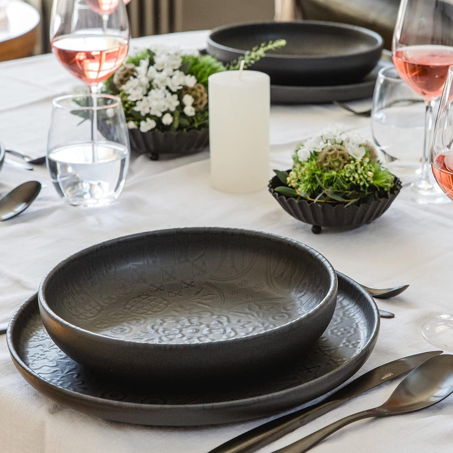 MÄSER 934064 Modern vintage servisset för 2, morisk design med matt glasyr, 8-delad middagsservering, högkvalitativa keramiska tallrikar och skålar, stengods, svart