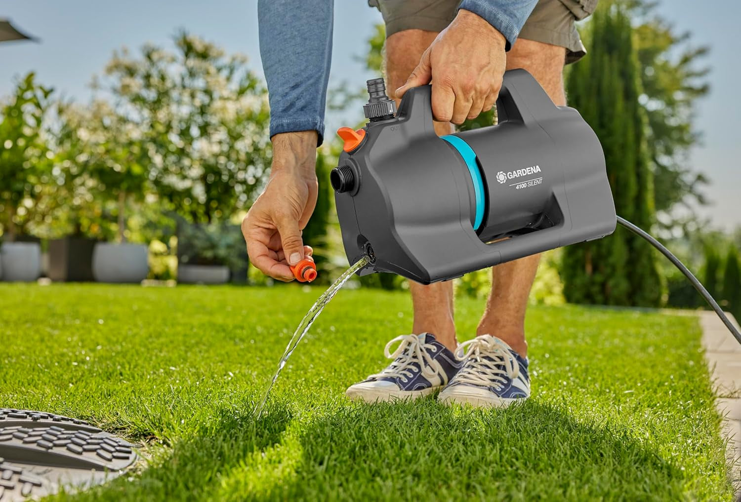 Gardena 4100 Silent Garden Pump Set: Mycket tyst och innovativ bevattningspump med 3,5 m suganslutning och 20 m klassisk slang, 4100L/h flöde, 550W motor, vattentät, ekonomisk (9051-20)