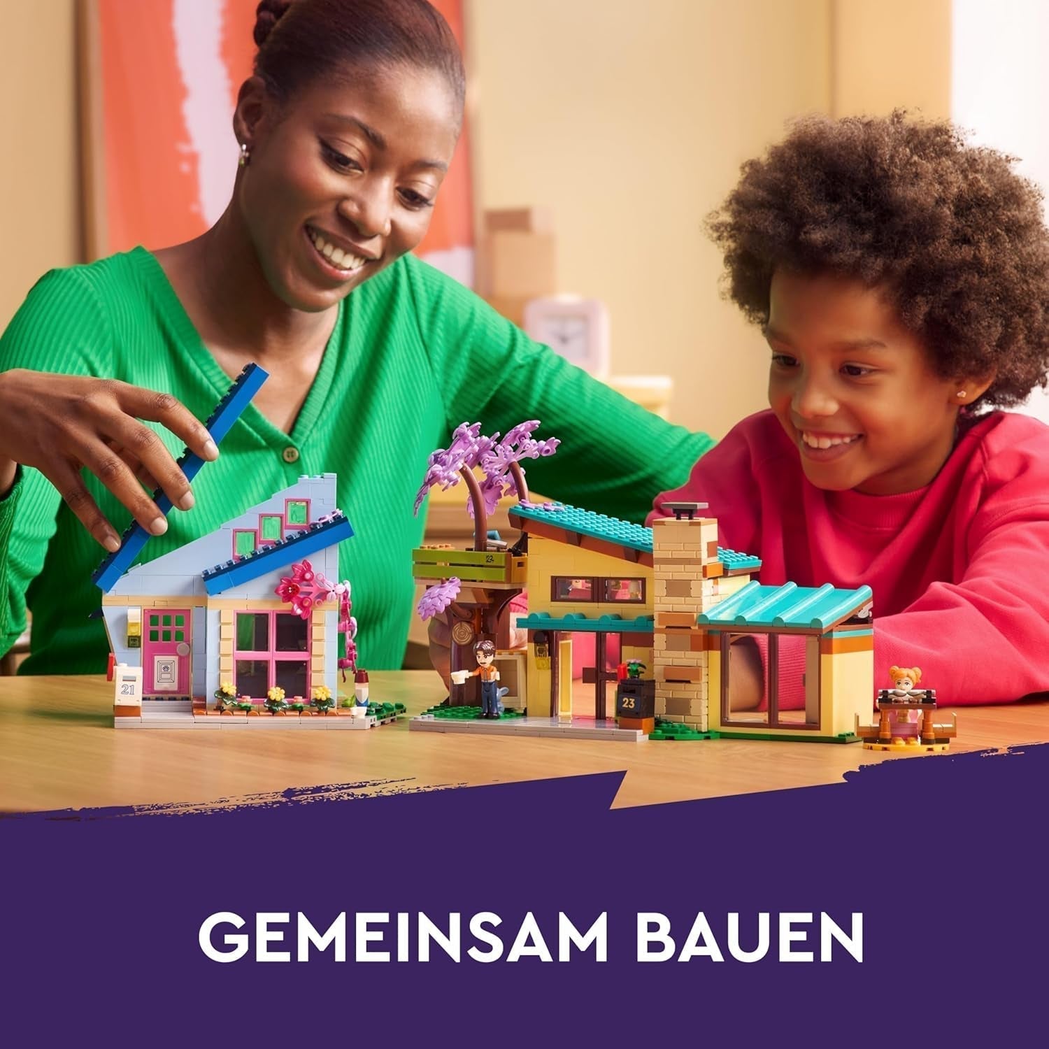 LEGO Friends Olly och Paisley Family House, Dockhus med figurer och tillbehör, tvåvåningshus och trädkoja, kreativ present för flickor och pojkar 7+ 42620 Byggset Besuche den LEGO-Store