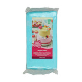 FunCakes Baby Blue Rolled Fondant: Lätt att använda, smidig, flexibel, mjuk och följsam, perfekt för tårtdekorering, halal, kosher och glutenfri. 1 kg Naty Shop Standardtitel sugarpaste