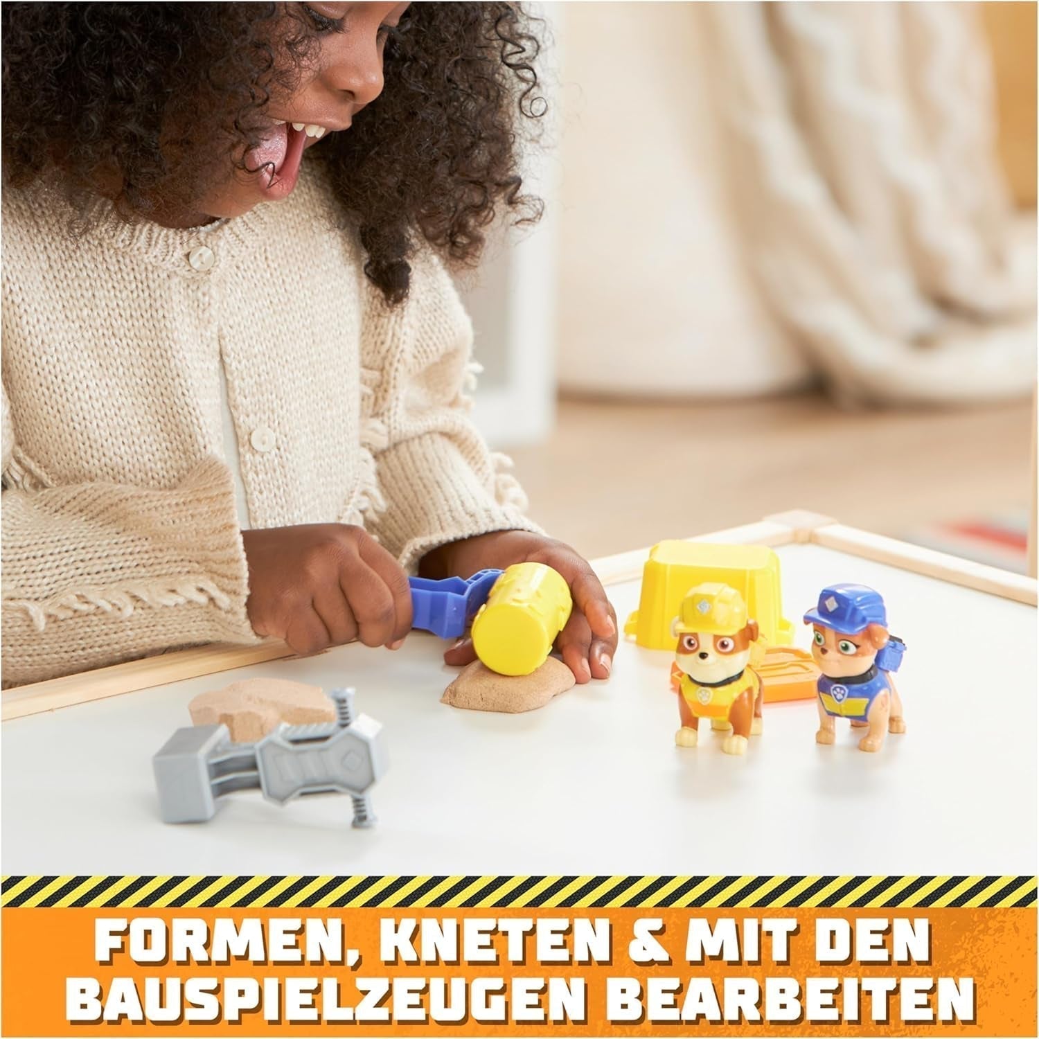 Rubble & Crew - Rubble & Mix Figur Action Figurer Set, 2 Byggleksaker och 85G Kinetic Byggsand, Leksak Lämplig för Barn 3 år och uppåt Action Figurer Naty Shop