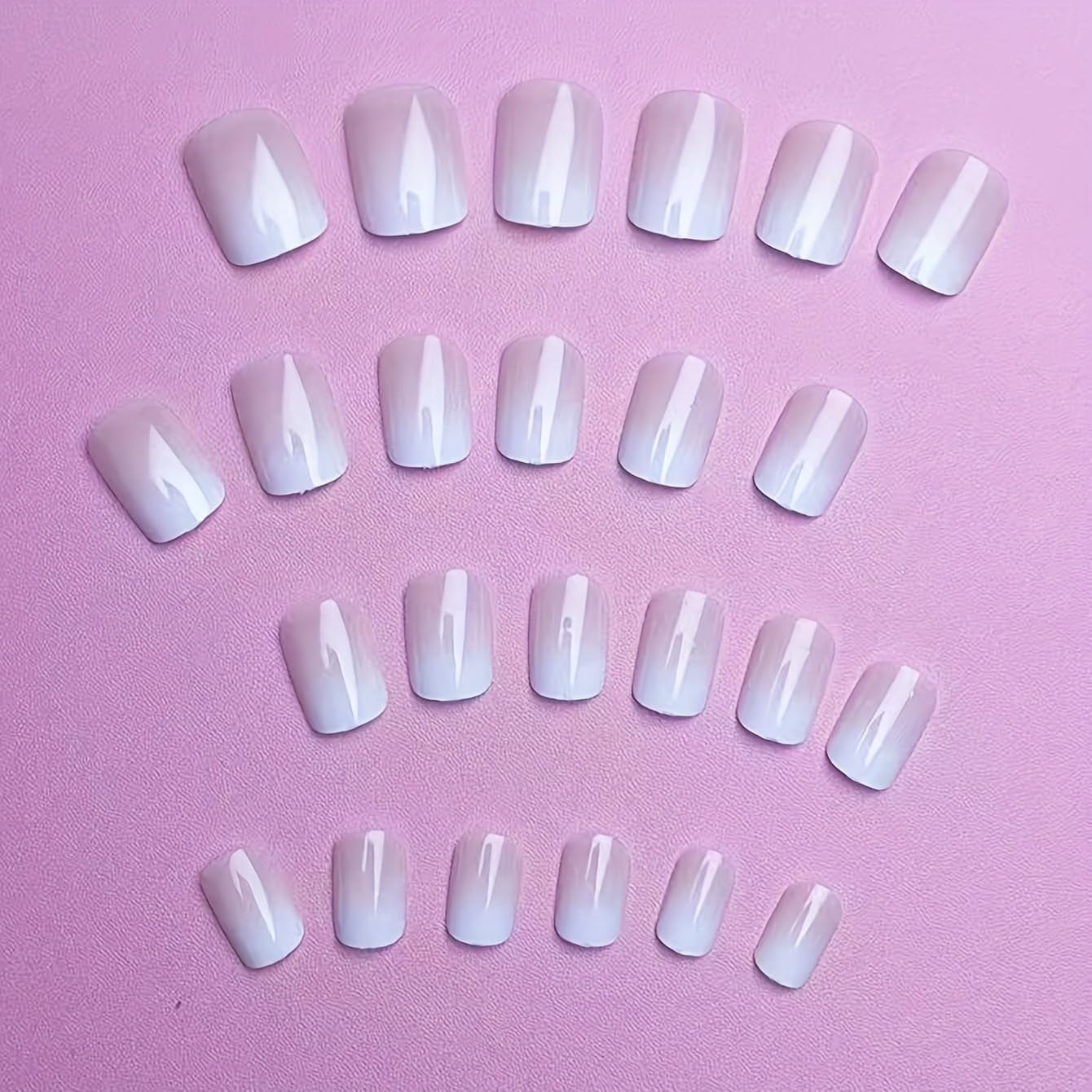 Självhäftande lösnaglar set - franska lösnaglar - 24 delar Kort fyrkantig design Vit Rosa Gradient Konstgjorda Naglar Ballerina Manikyr (Kort Rosa Gradient)