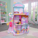 Kidkraft Candy Castle Trädockhus med möbler och tillbehör, Lama Unicorn Figure House, Ice Cream Cake Lift och gummistol för dockor, leksak för 3 år gammal, 20242 Naty Shop Dollhouses