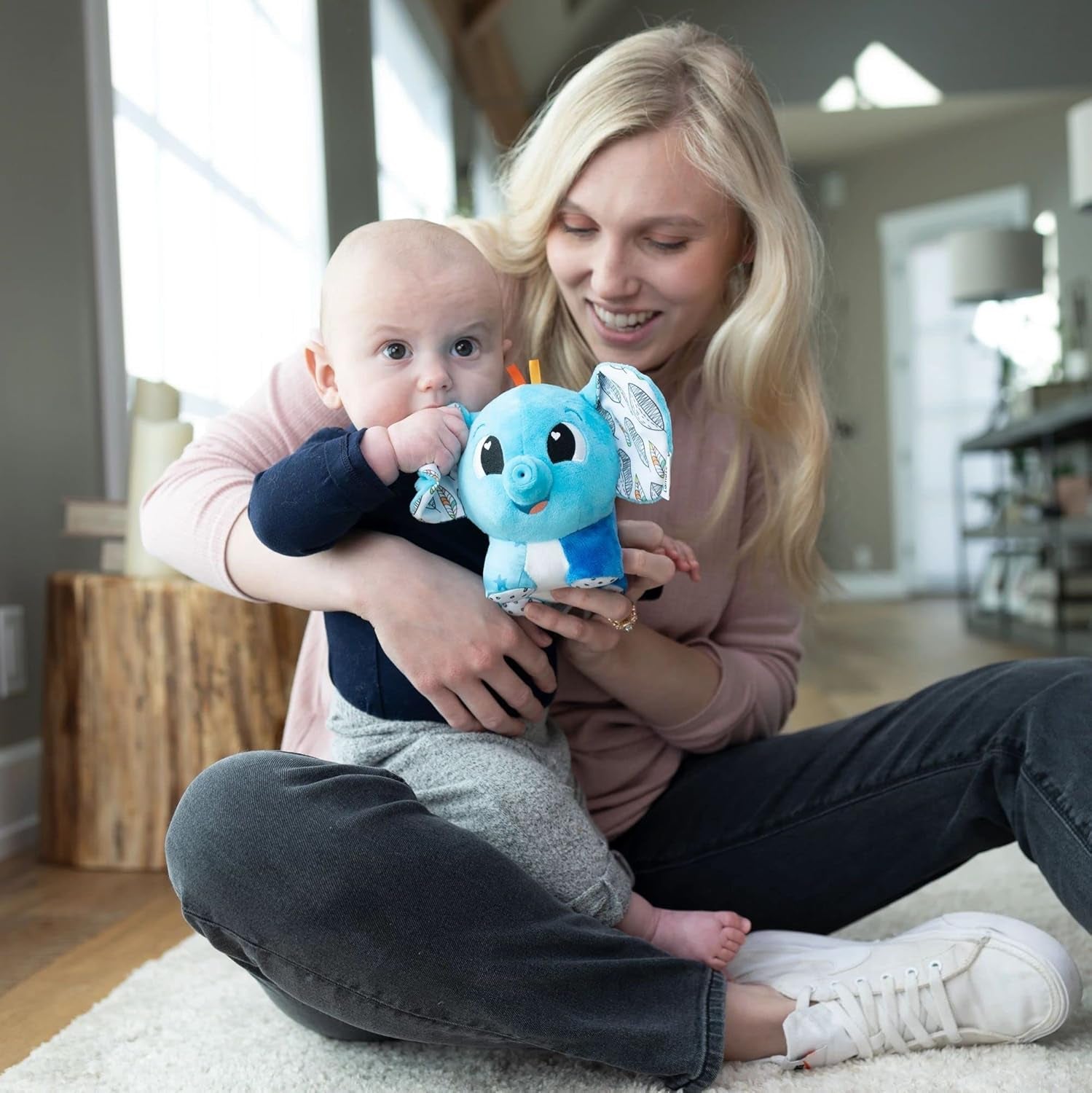 LAMAZE Elephant Puffaboo, nyfödd leksak, sensorisk babyleksak, present till nyblivna föräldrar, utvecklingsleksak för 3 månader pojkar och flickor, L27467 Babyleksaker Naty Shop