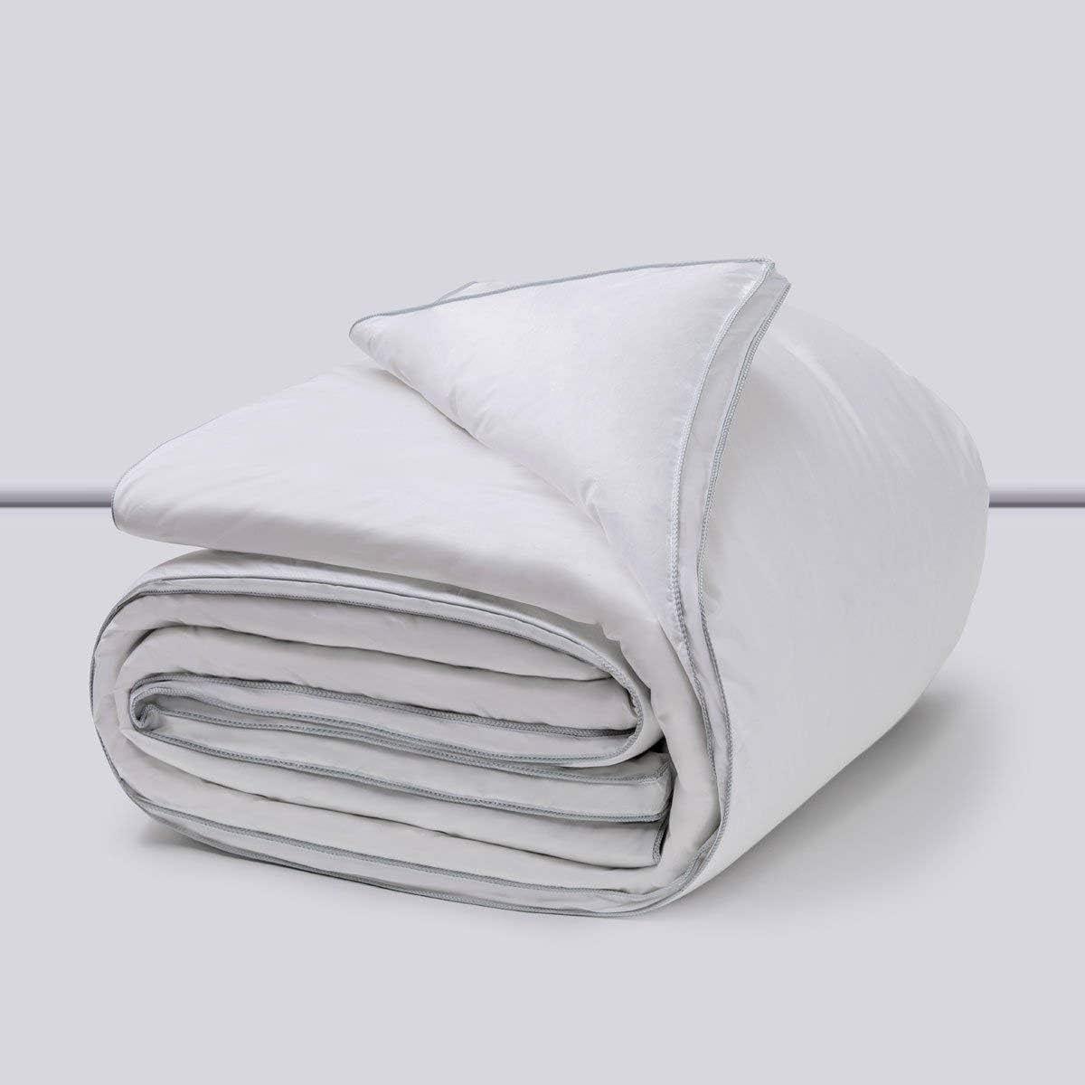 Platina, gåsdun, 300 G/M², 240 X 220 Cm, vita (vita) Täcken och täcken Naty Shop