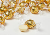 Lindt vita chokladbollar LINDOR | 137g påse | Ca. 10 vita chokladbollar med smält-i-mun-fyllning | Choklad presentset | Chokladpresentset (paket med 2)