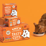 Lily's Kitchen, gjord med naturliga ingredienser, läckra tuggor i kycklingsås, våtfoder för vuxna katter, 70 g burk